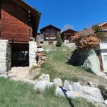 De Sur La Rive Droite Du Val D'herens Mase