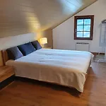 De Sur La Rive Droite Du Val D'herens *