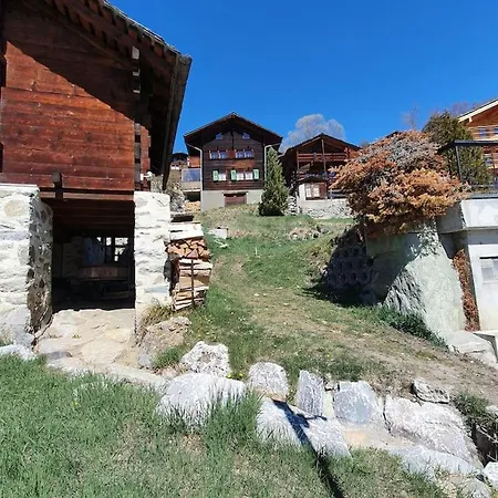 De Sur La Rive Droite Du Val D'herens Mase