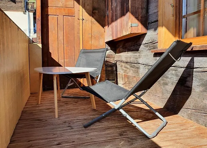 De Sur La Rive Droite Du Val D'herens