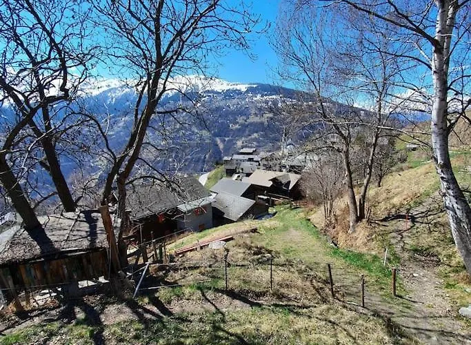 Apartamento De Sur La Rive Droite Du Val D'herens